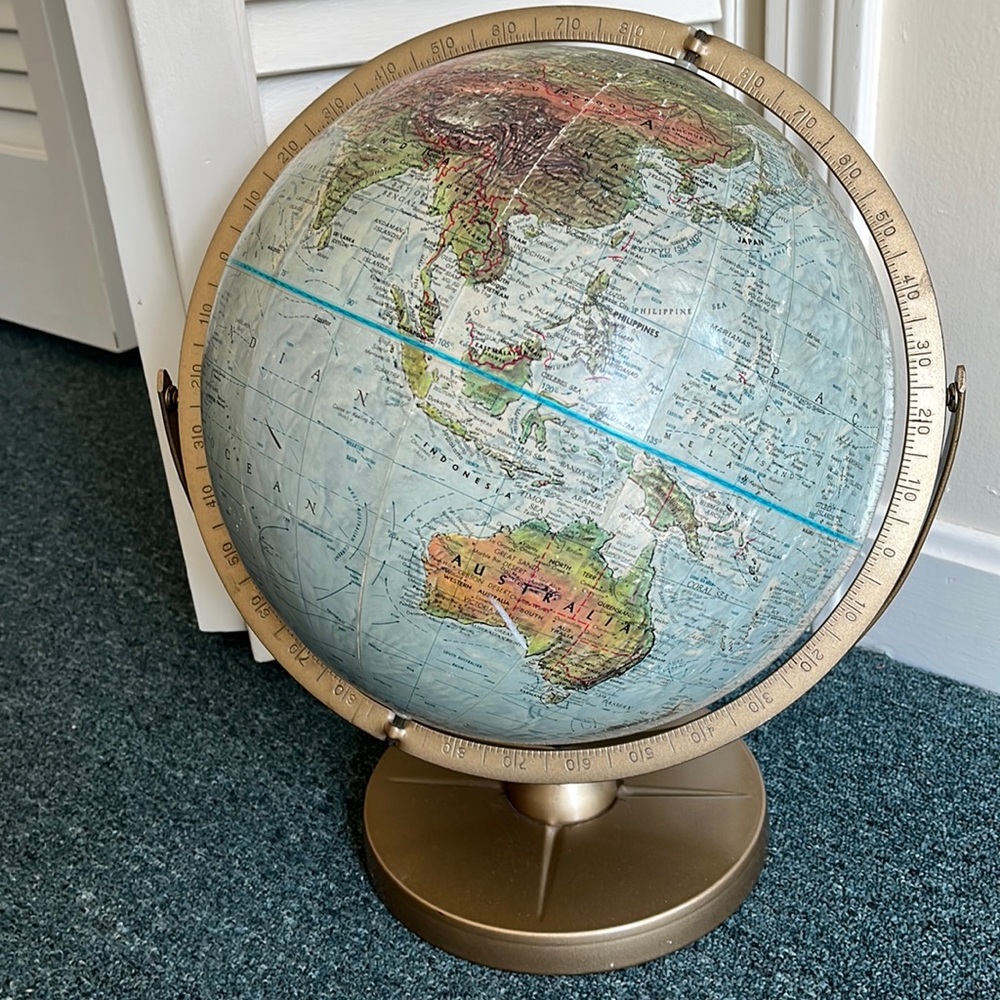 Circa 1970s globe